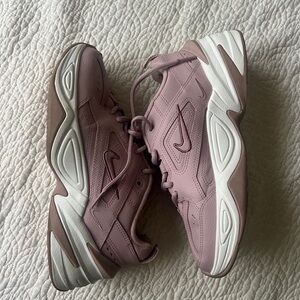 Nike Women's m2k techno Mauve pink Sneakers